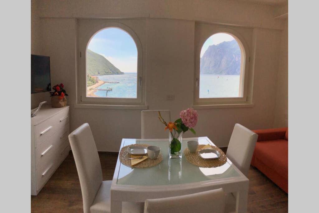 Wind Rose Apartments 2 Torbole Sul Garda Exterior foto